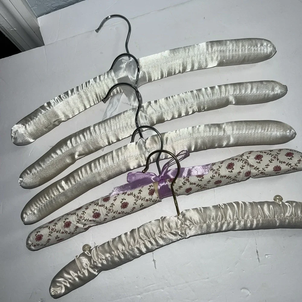 Padded Style Clothes Hangers w/ Satin Ribbon Ties – Set of 5